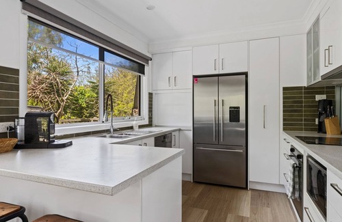 Inverloch House | Beachside Family Haven