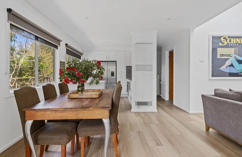 Inverloch House | Beachside Family Haven