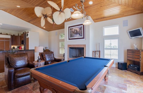 Perdido Key Coves One House | Beachside Gulf-View Home | Canal Front | Private Infinity Pool & Dock w/Boat Lift | Golf