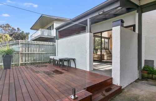 Apollo Bay Apartment | Beachside Villa
