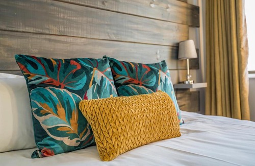Mossel Bay Apartment | Beacon Wharf , George Hay 5 Seafront Accommodation