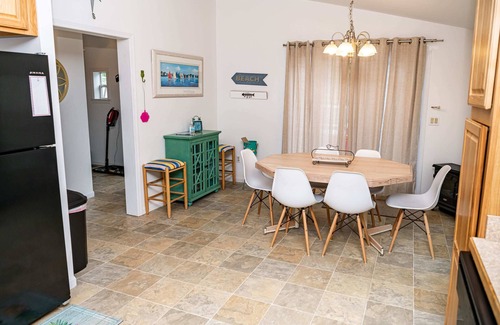 Caseville House | Beadle Island Bungalow - Private Beach Access