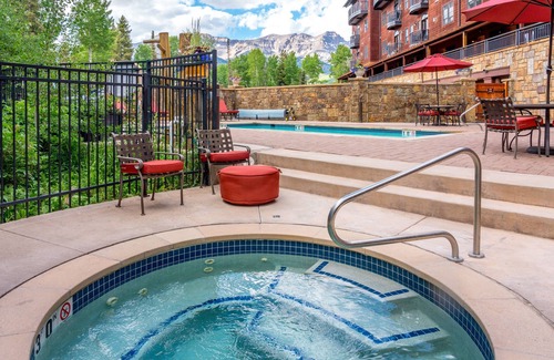 Mountain Village Condo | Bear Creek Lodge 305ab 2 Bedroom Condo by Alpine Lodging Telluride