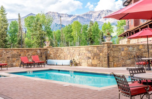 Mountain Village Condo | Bear Creek Lodge 308a 1 Bedroom Condo by Alpine Lodging Telluride