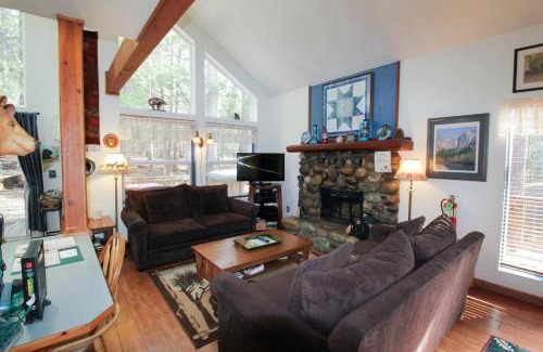 North Wawona House | Bear Crossing