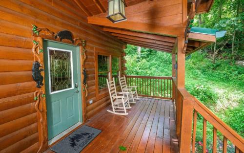 Pigeon Forge Villa | Bear Retreat