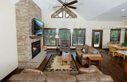 Chalet Village North Villa | Bear Watch 1011