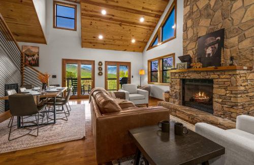 Pittman Center House | Bearded Bear Lodge
