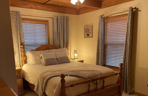 Accident Cabin | Bearfoot Hideaway