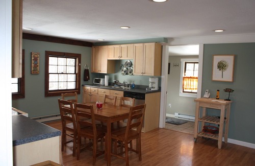 Barnardsville Cabin | Bears Den: Private, Comfortable, Well Kept Cottage w Hot Tub overlooking River.