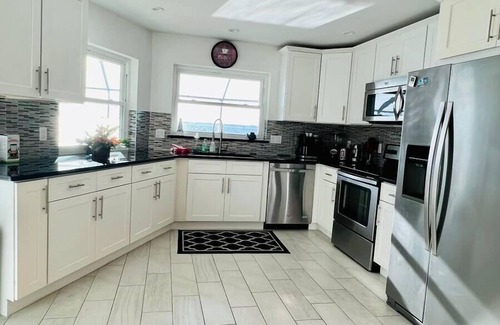 Caloosahatchee Villa | BEAT THE HEAT - 20% OFF YOUR DREAM GETAWAY - 3111 Riverhouse Prince