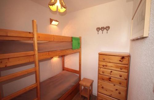 Les Saisies Apartment | Beau 2 Pièces aux Saisies, 4 Couchages, à 100m du Centre et 300m des Pistes - FR-1-293-17