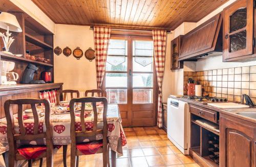 Morzine Ski Chalet | Beau chalet proche centre/pistes - Garage - Wifi