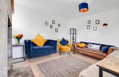 Crich House | Beau Cottage