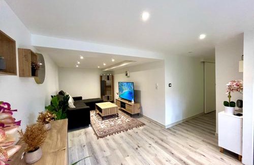 Pierre-Benite Apartment | Beau T3 à 15 min de Lyon
