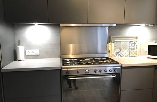 Saint-Georges-de-Didonne House | Beautifully renovated family home, 80 m from the beach and 500 m from the center.