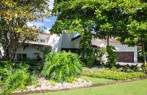 Papagayo Peninsula House | Beautiful sunset ocean views, two pools, great for families, private beach club, personal concierge