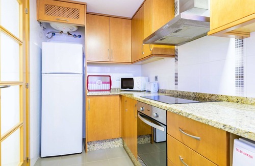 Marina d'Or Apartment | Beautiful apartment for 4 guests with WIFI, pool, A/C, TV and terrace