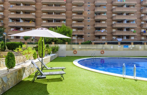Marina d'Or Apartment | Beautiful apartment for 4 guests with WIFI, pool, A/C, TV and terrace
