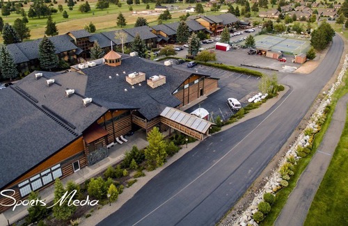 Blanchard Apartment | Beautiful 1 bedroom unit at resort, sleeps 4