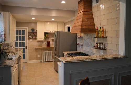 Silver Spring House | Beautiful 1920s bungalow newly remodeled and just 7.5 miles from White House