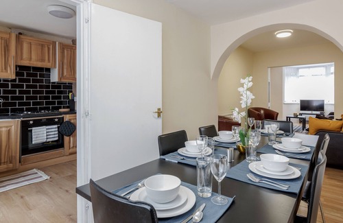 Barking House | Beautiful 2-bed House in Quiet Cul-de-sac