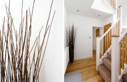 Kemptown House | BEAUTIFUL 2 bedroom MEWS HOUSE WITH PARKING BY THE BEACH