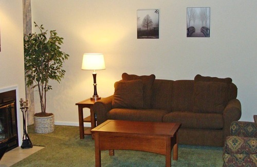 French Lick Apartment | Beautiful 2 bedroom unit at resort, sleeps 8