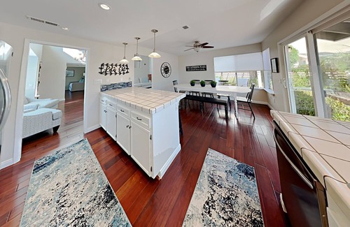 Clairemont Mesa West House | Beautiful 2 Story Cul-de-sac 3 Bedroom Home with 2 Car Garage Fenced Yard