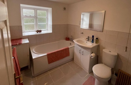 Eleighwater Cottage | Beautiful 2Bed Cottage in Knowle St Giles nr Chard