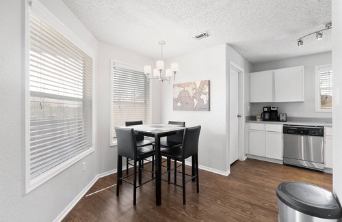 Milwood Apartment | Beautiful 2br Apartment by the Domain, Cedar Park