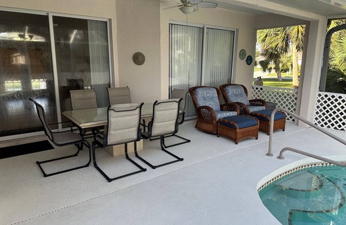 North Port House | Beautiful 3 Bed, 2 Bath home w/private pool in quiet neighborhood, pet friendly