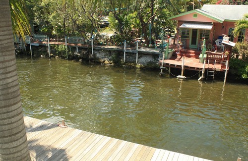 Breezeswept Beach Estates House | Beautiful 3 bedroom 2 bath canal front home with excellent boating!!