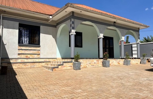 Namugongo House | Beautiful 3 bedroom family house, Namugongo kampala