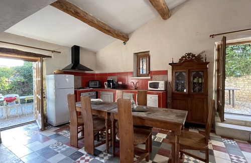 Rustrel House | Beautiful 490m2 property for 25 people with swimming pool in the Luberon