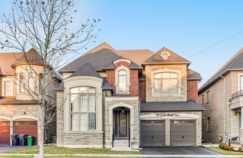 Caledon Villa | Beautiful 4BR Villa in Brampton