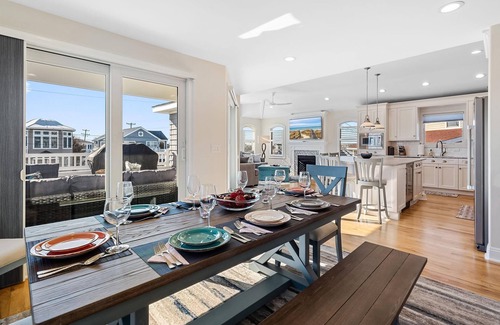 Loveladies House | Beautiful 5 Bedroom beach block with swimming pool, decks, indoor/outdoor living