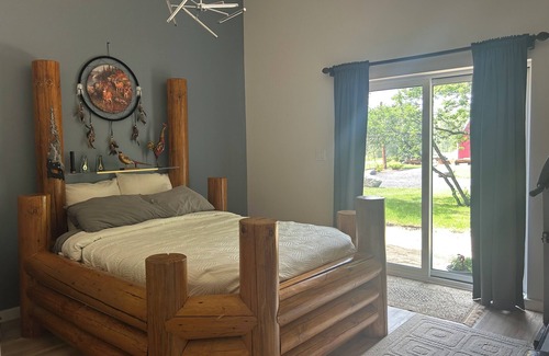 Brokenhead Other | Beautiful 7 Bedroom Home w/AC