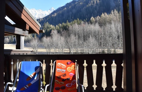 Chamonix-Mont-Blanc Apartment | Beautiful 80m2 apartment with fireplace, view of Mont Blanc