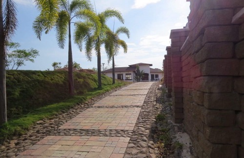 San Miguel Apartment | Beautiful and comfortable mountain property with sea views!