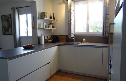 Nans-les-Pins Apartment | Beautiful apartment for 8 guests with private pool, WIFI, TV, terrace, pets allowed and parking