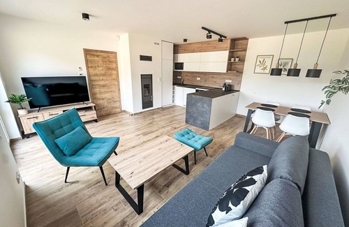 Smrzovka Apartment | Beautiful apartment for 12 people with WIFI, TV and terrace