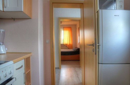 Bromskirchen Apartment | Beautiful apartment for 2 people with WIFI, TV, balcony, pets allowed and parking