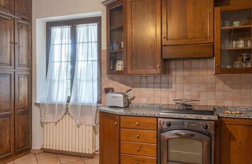 Bolsena Villa | Beautiful apartment in villa for 6 guests with pool, WIFI, TV and terrace