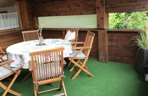 Prutz Apartment | Beautiful apartment for 6 guests with WIFI, TV, terrace, pets allowed and parking