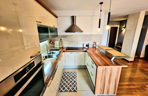 Znjan Apartment | Beautiful Apartment, Close to Beach