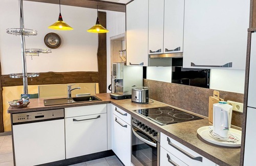 Gingst Apartment | Beautiful apartment for 2 people with WIFI, terrace, pets allowed and parking
