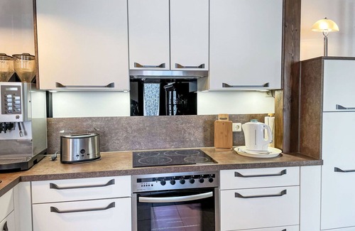 Gingst Apartment | Beautiful apartment for 2 people with WIFI, terrace, pets allowed and parking