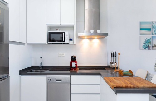 Salobrena Apartment | Beautiful apartment for 4 guests with WIFI, pool, A/C, TV, terrace and parking