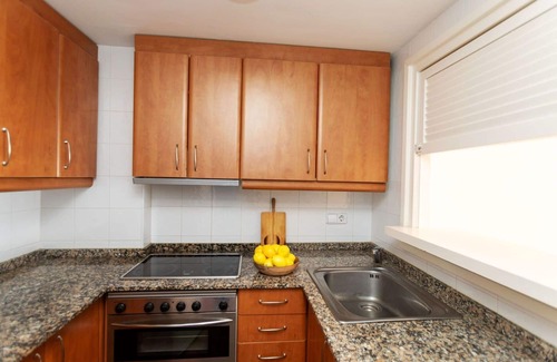 Pedrinya Apartment | Beautiful apartment for 4 people with WIFI, TV and terrace